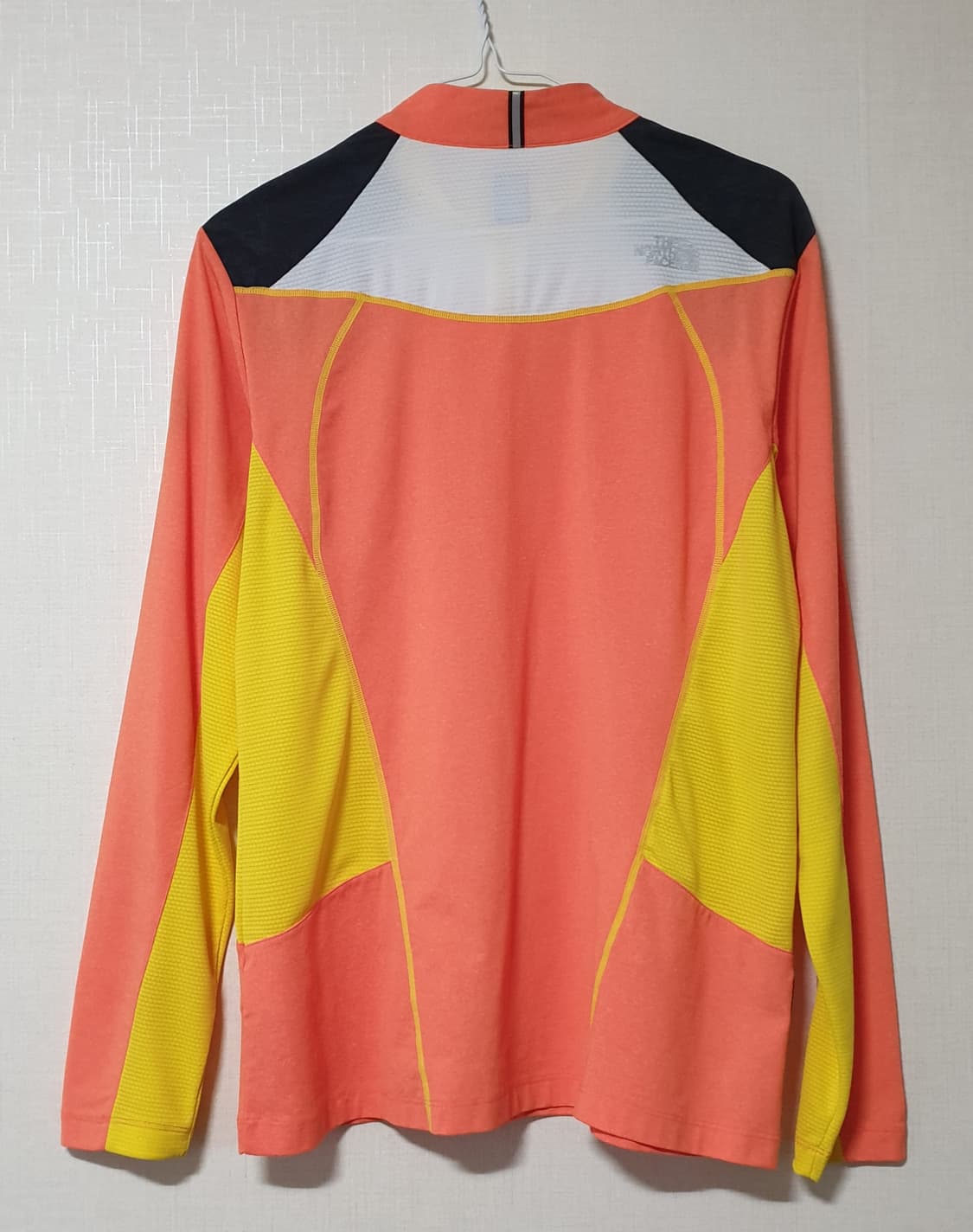 노스페이스 반집업 긴팔티 상품이미지2