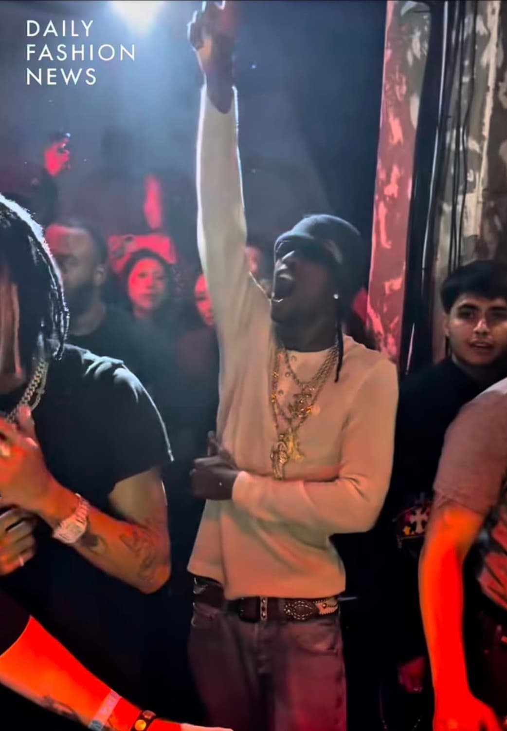 (XL) 크롬하츠 헨리넥 와플 아이보리 하프 니트 상품이미지2