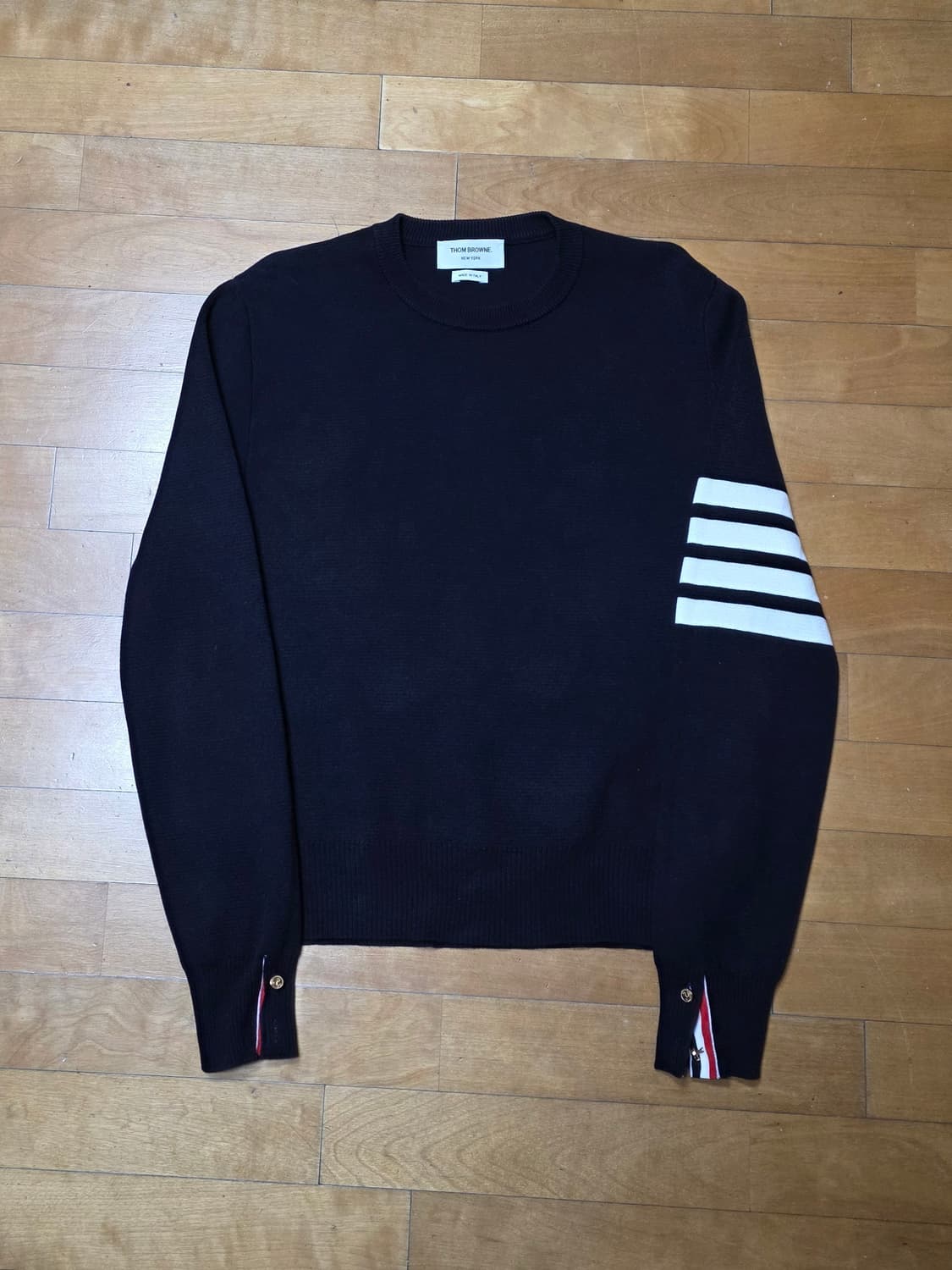 [2,새상품급]톰브라운 밀라노스티치 금장 니트 상품이미지1