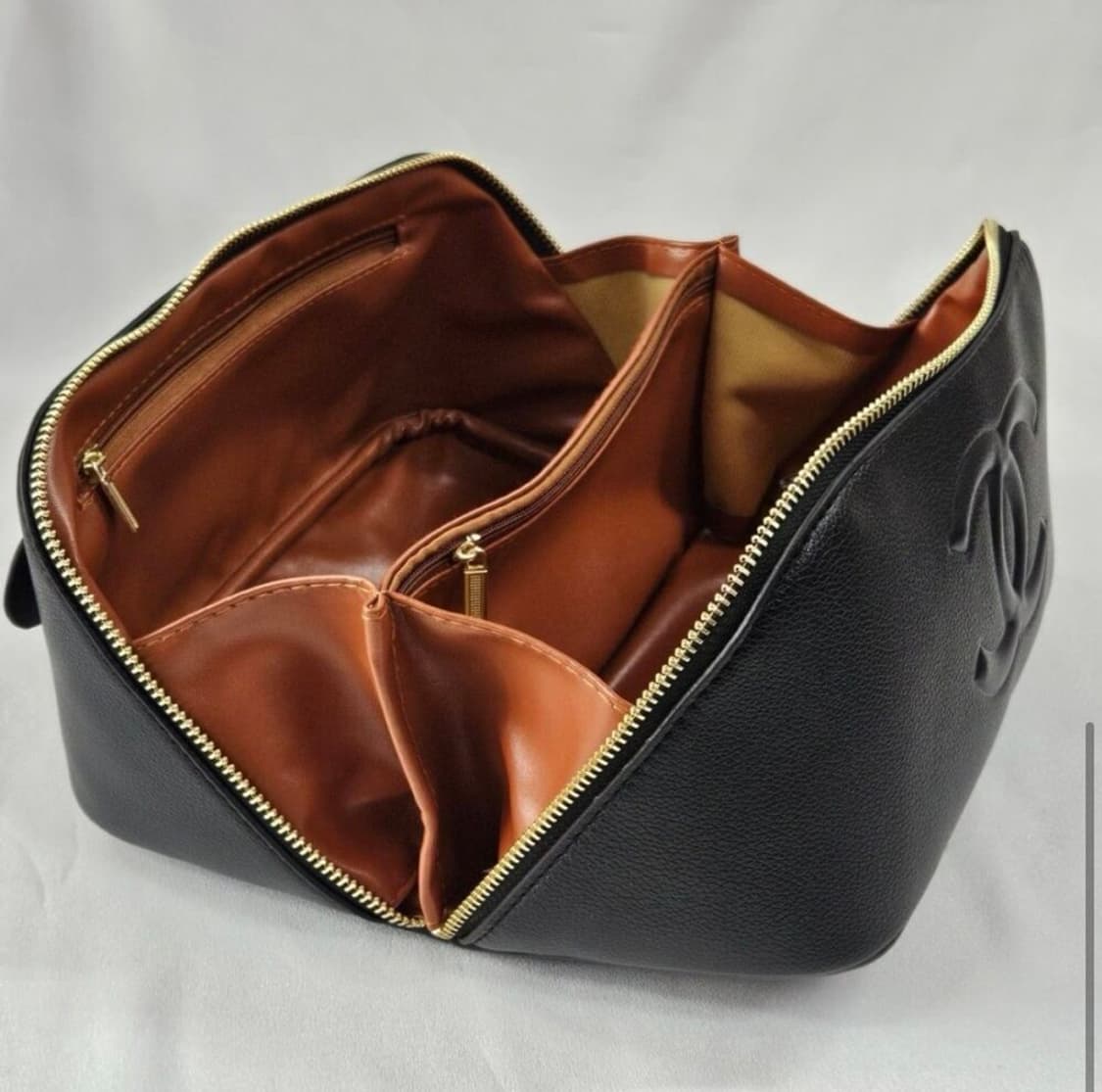 샤넬 뷰티 파우치 상품이미지2