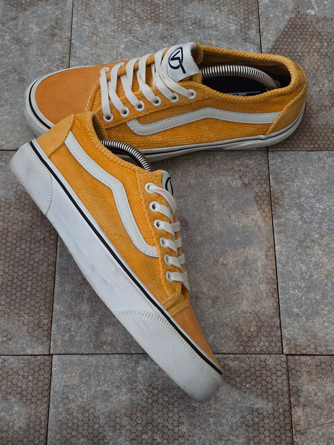 (245)반스 베스 엔아이 코듀로이 카드뮴 옐로우 상품이미지7