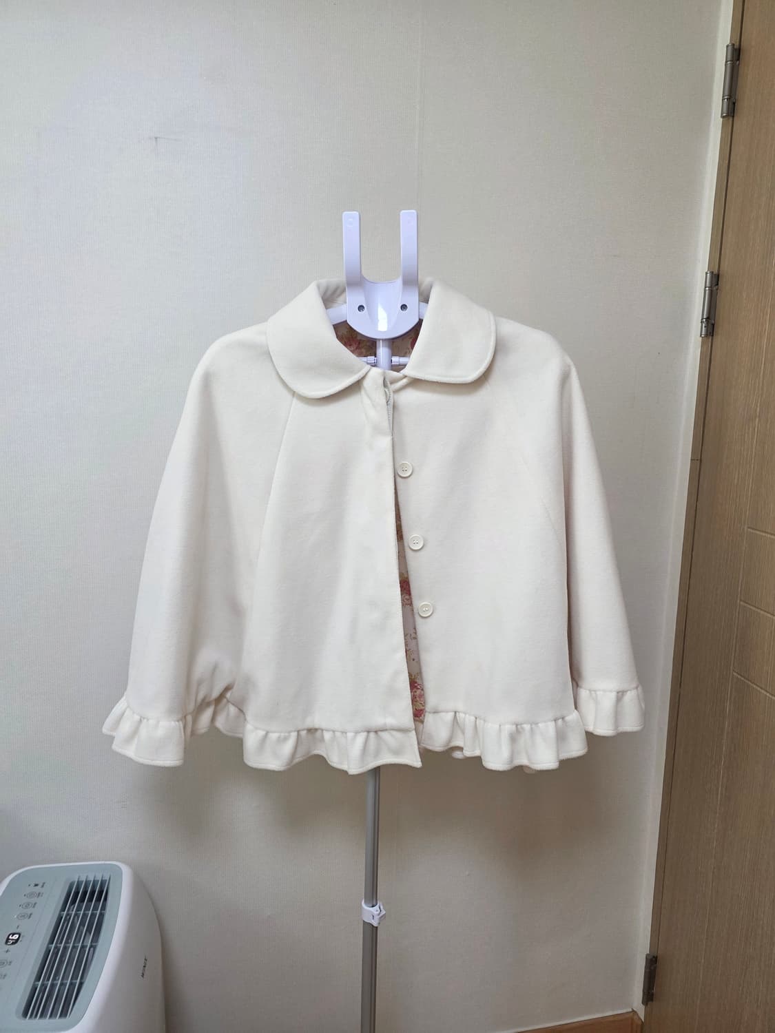 리즈리사 케이프코트 팝니다 상품이미지1