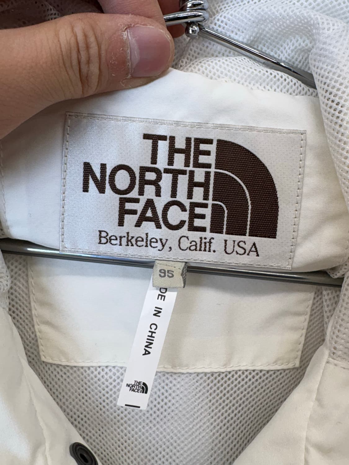 노스페이스 화이트라벨 바람막이 상품이미지7