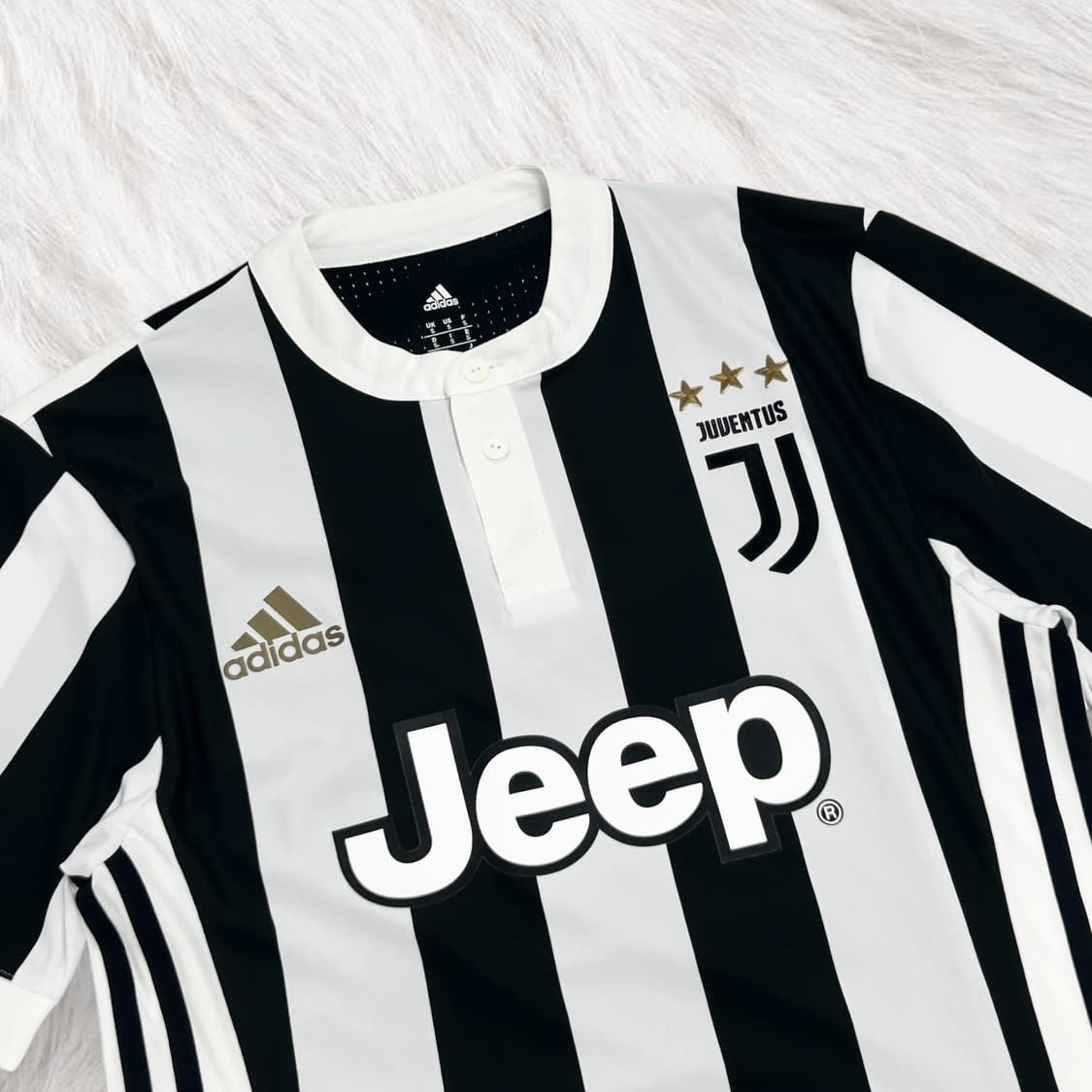 아디다스 유벤투스 17-18 유니폼 상품이미지5