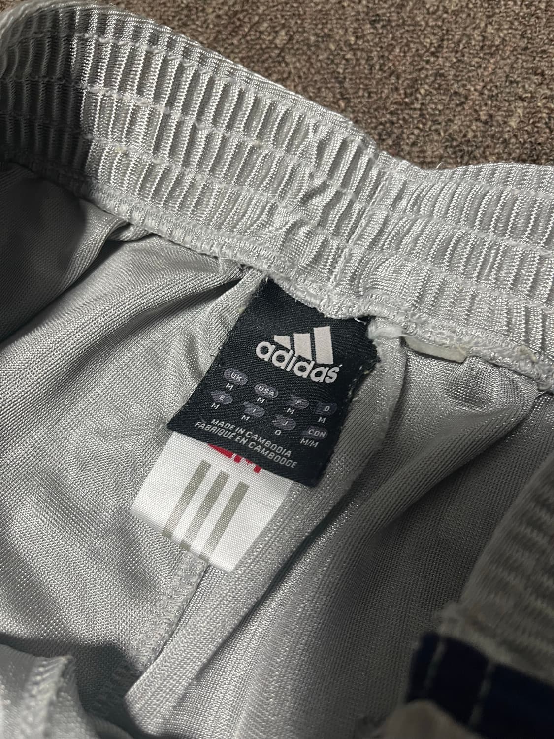 Adidas warmup pants 상품이미지3