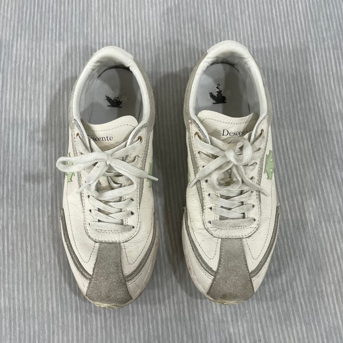 89) 데상트 크론 레이서 운동화 270mm 상품이미지2