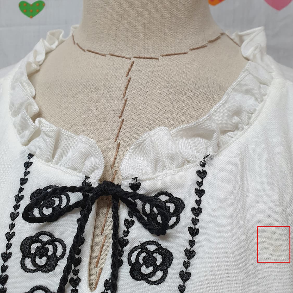 프릴 리본 하트자수 꽃무늬 플라워패턴 그래픽 퍼프 벌룬 7부셔츠 블라우스 상품이미지3