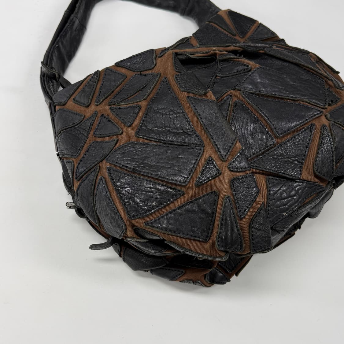 io comme io patchwork hobo bag 상품이미지4