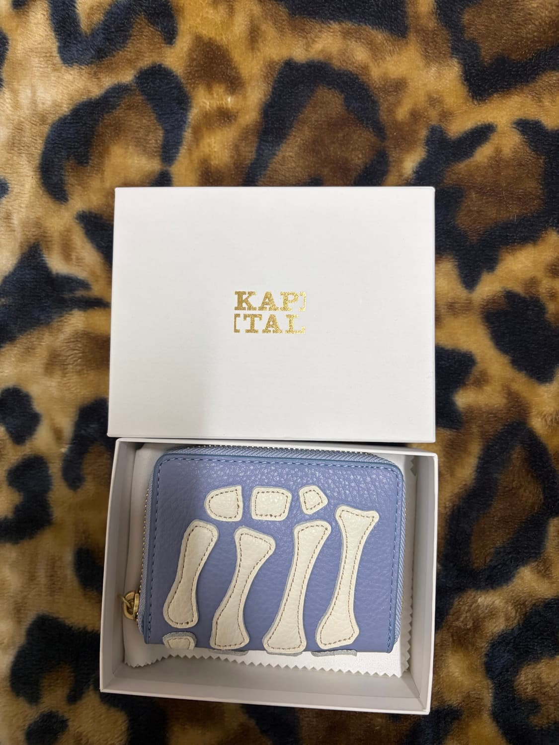 캐피탈 본 미니 지갑 라일락 상품이미지1