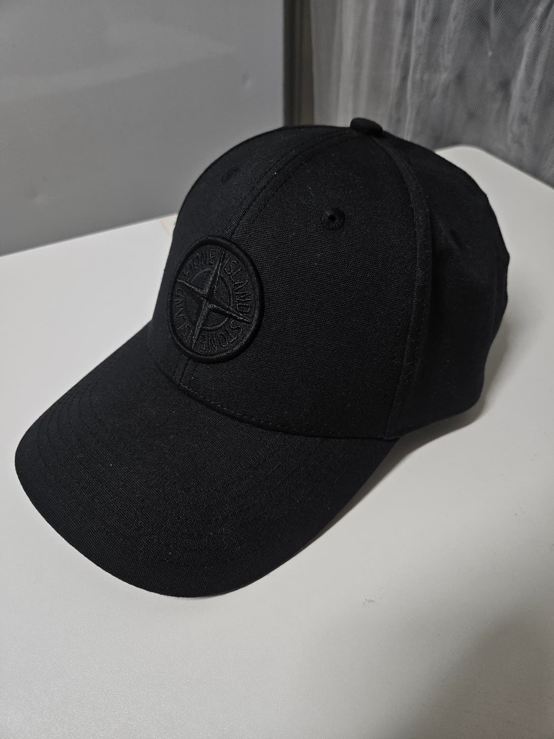 스톤 아일랜드(Stone Island)와펜 로고 볼캡  블랙 상품이미지1