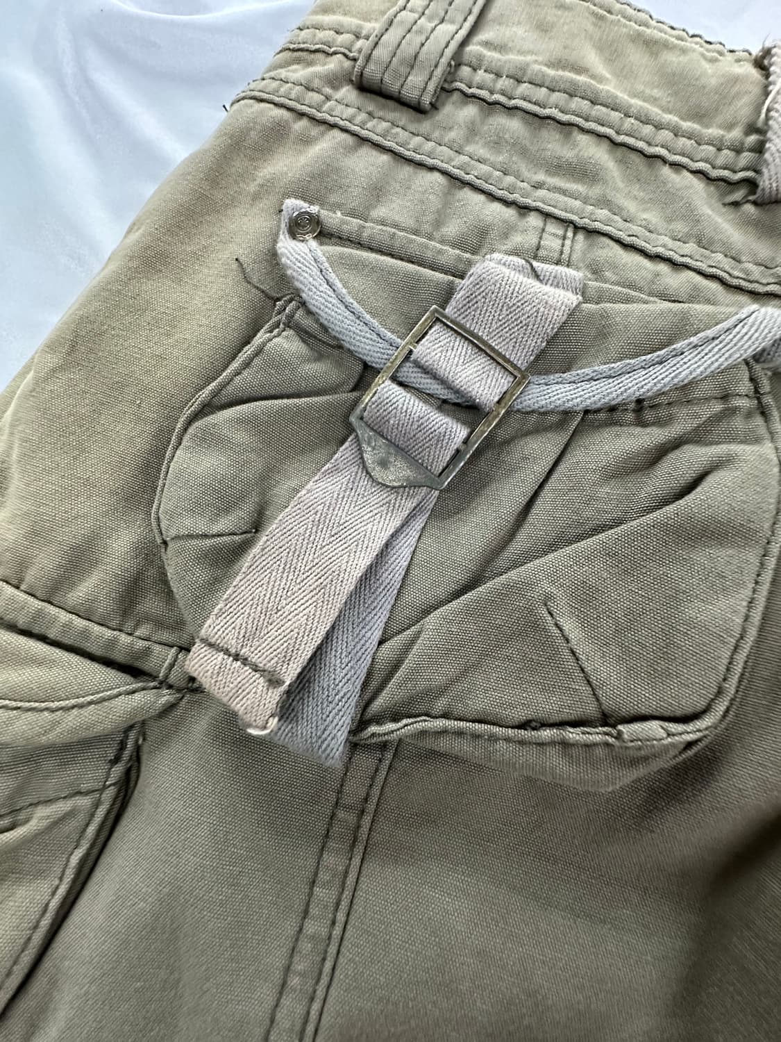 인사일런스 크롭 반팔//빈티지카고치마 상품이미지5