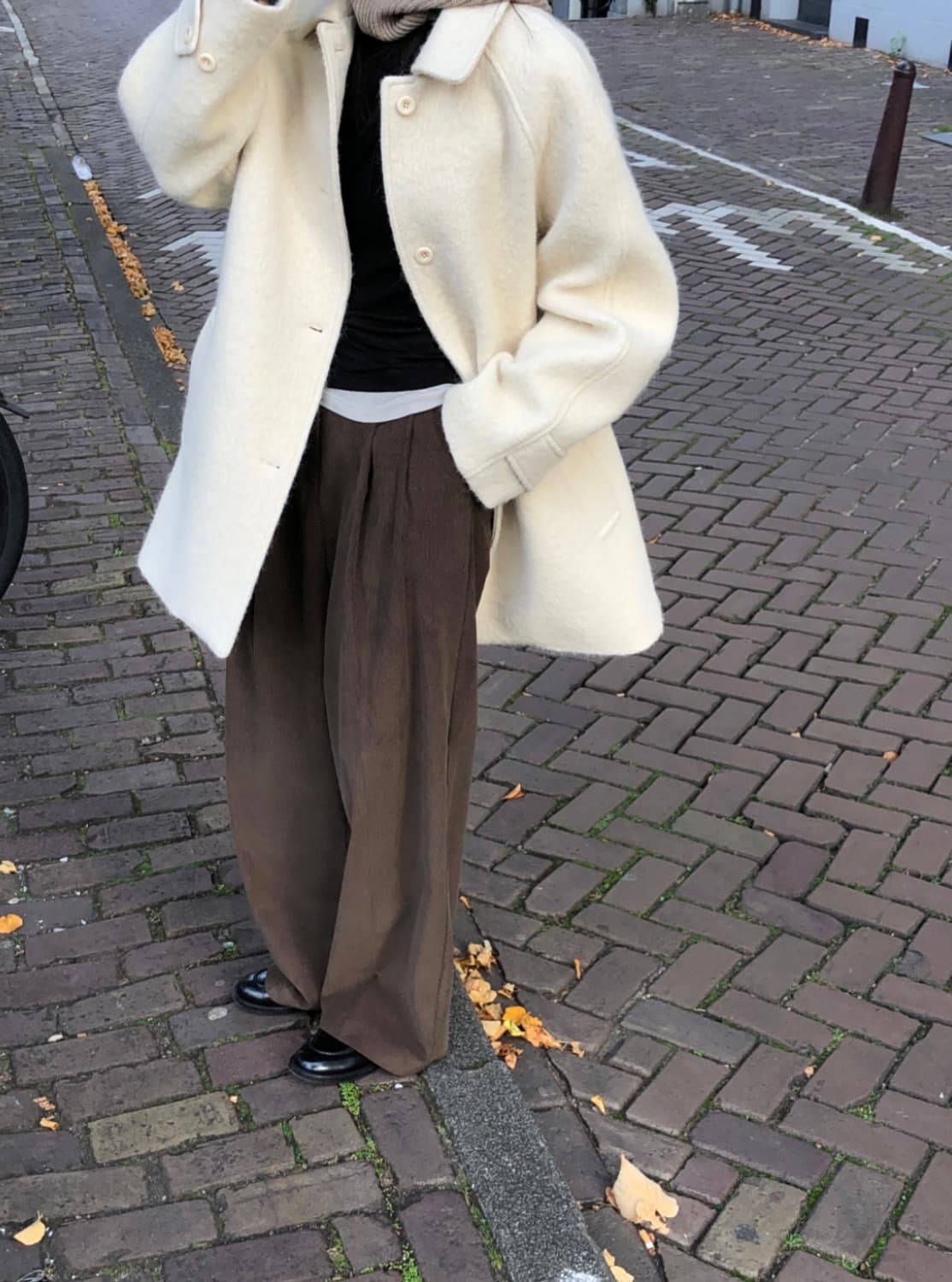 [르모어/미착용] 코듀로이 핀턱 슬랙스 카키 상품이미지4