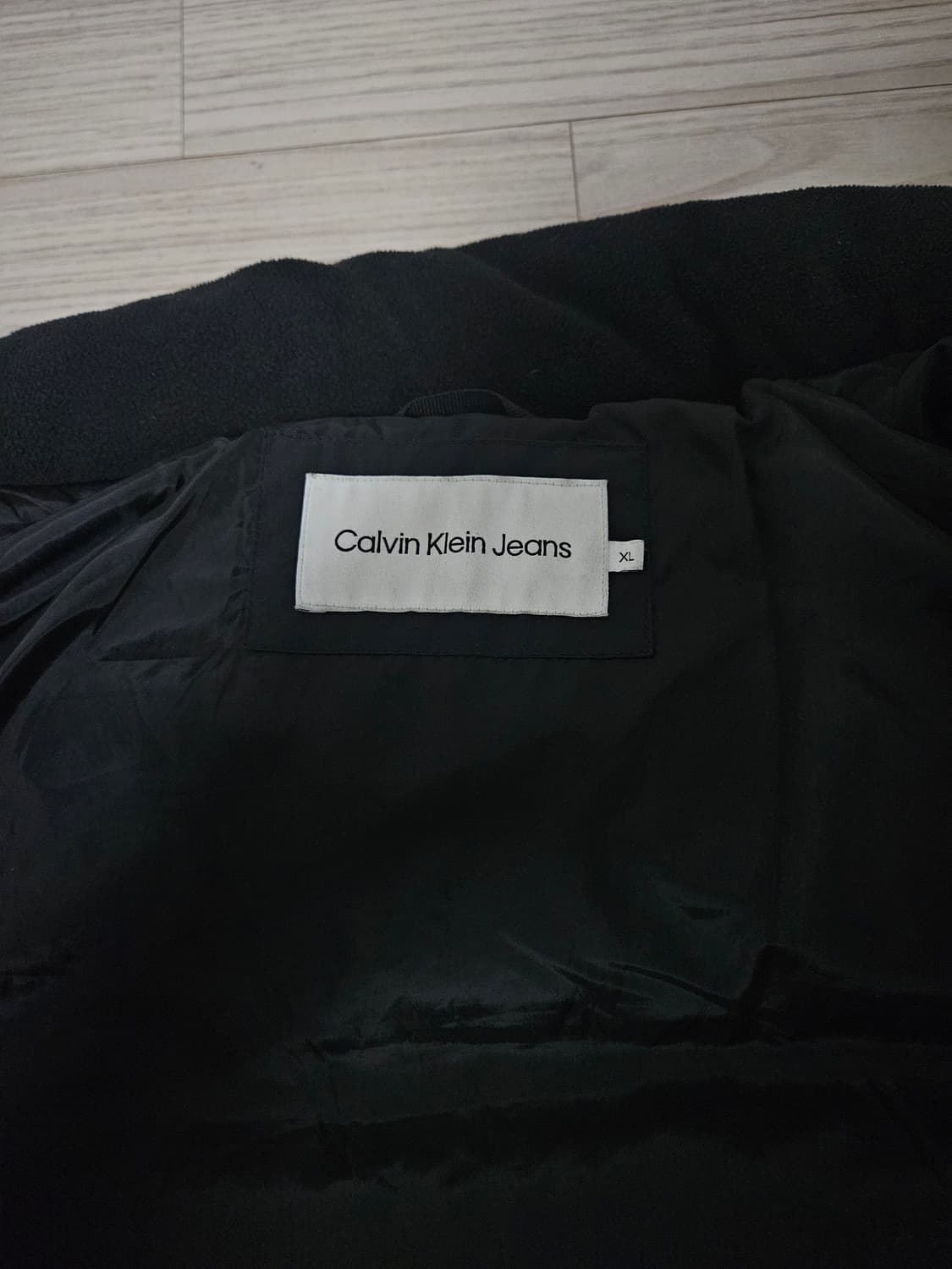 캘빈클라인 블랙 패딩 상품이미지3