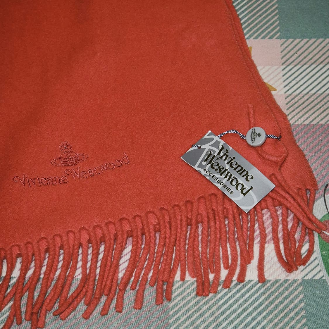 06s 비비안 웨스트우드 딸기 우유 울 머플러 상품이미지8