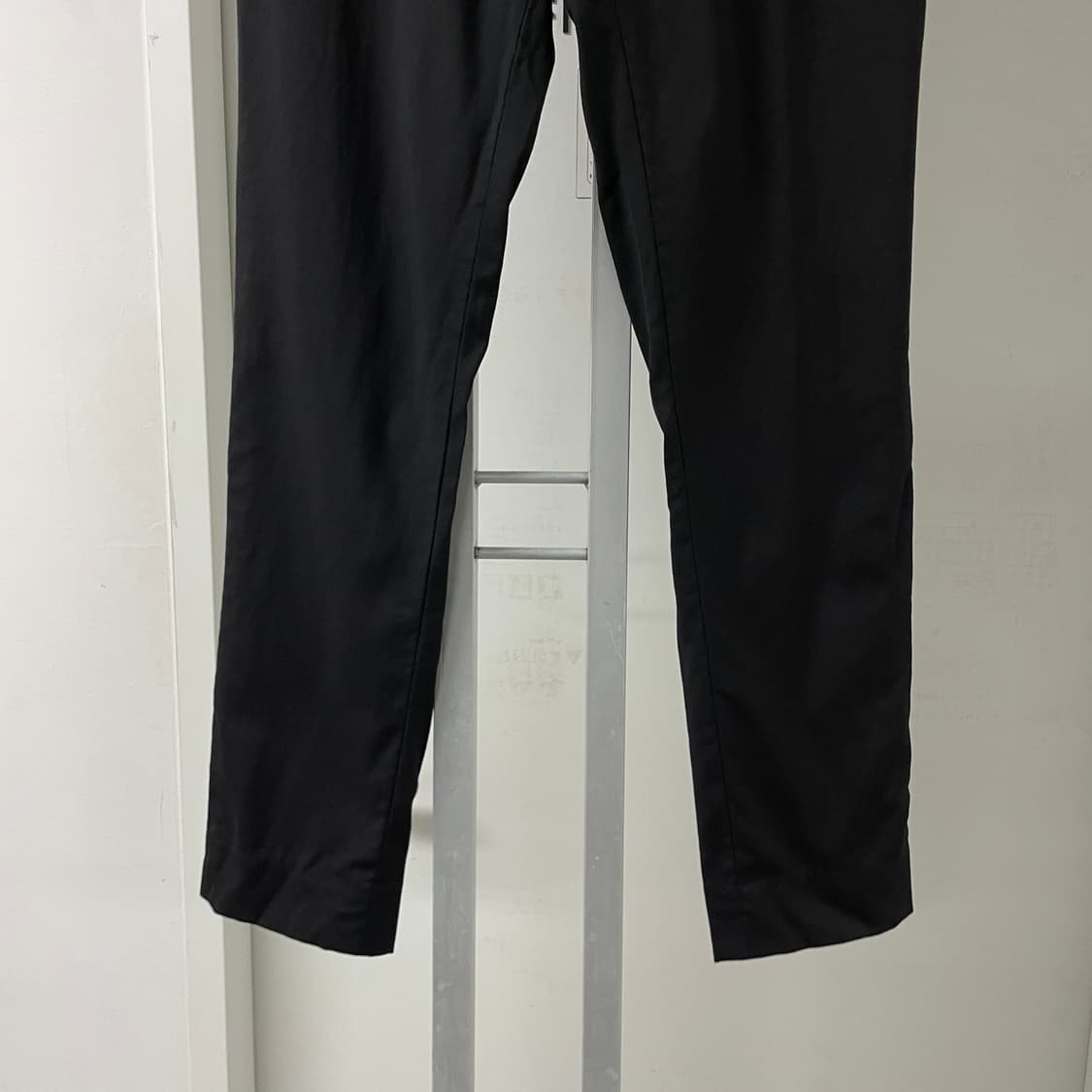 버버리 블랙 슬랙스 44(W) 상품이미지3