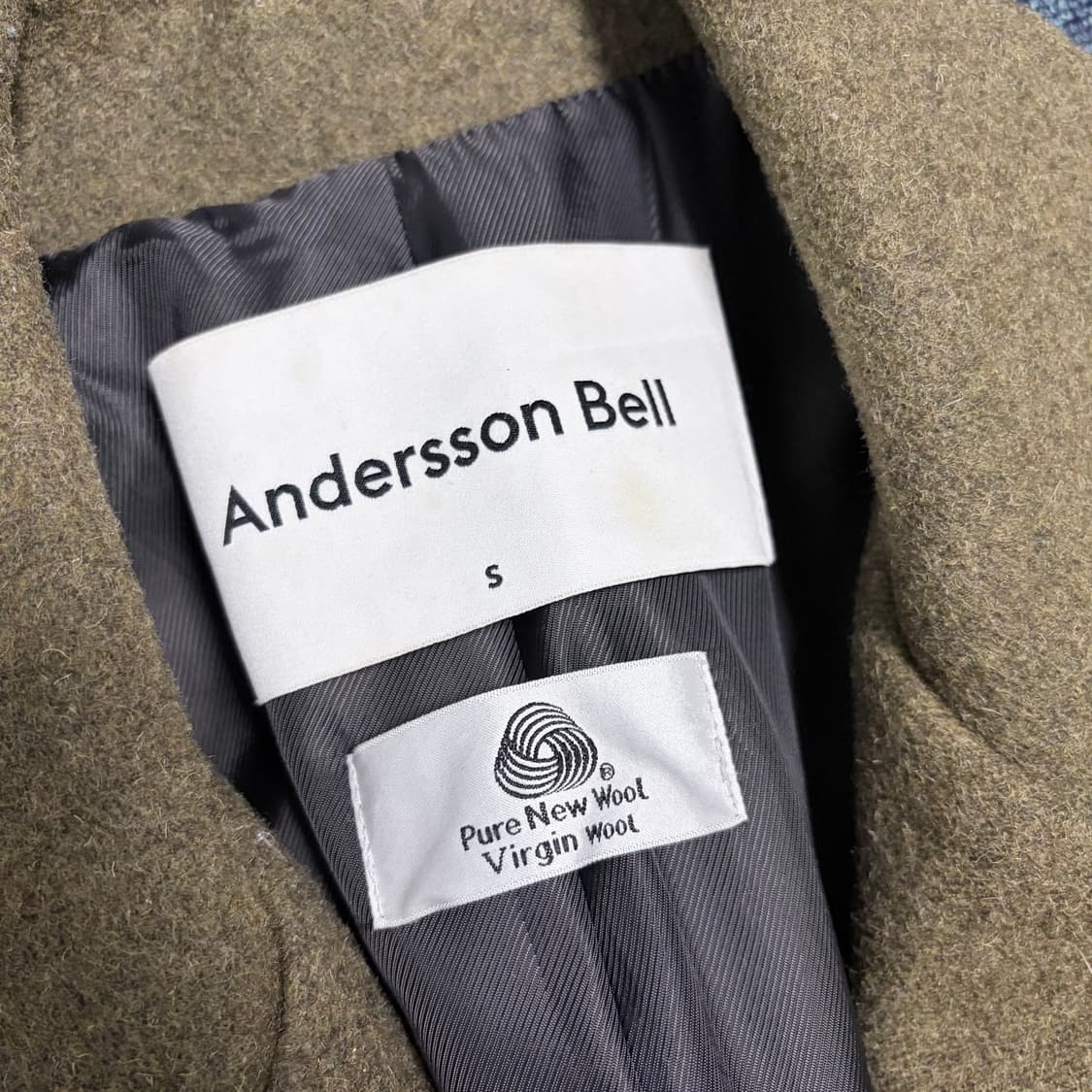 앤더슨벨 마티아 밀리터리 로브 코트 상품이미지3