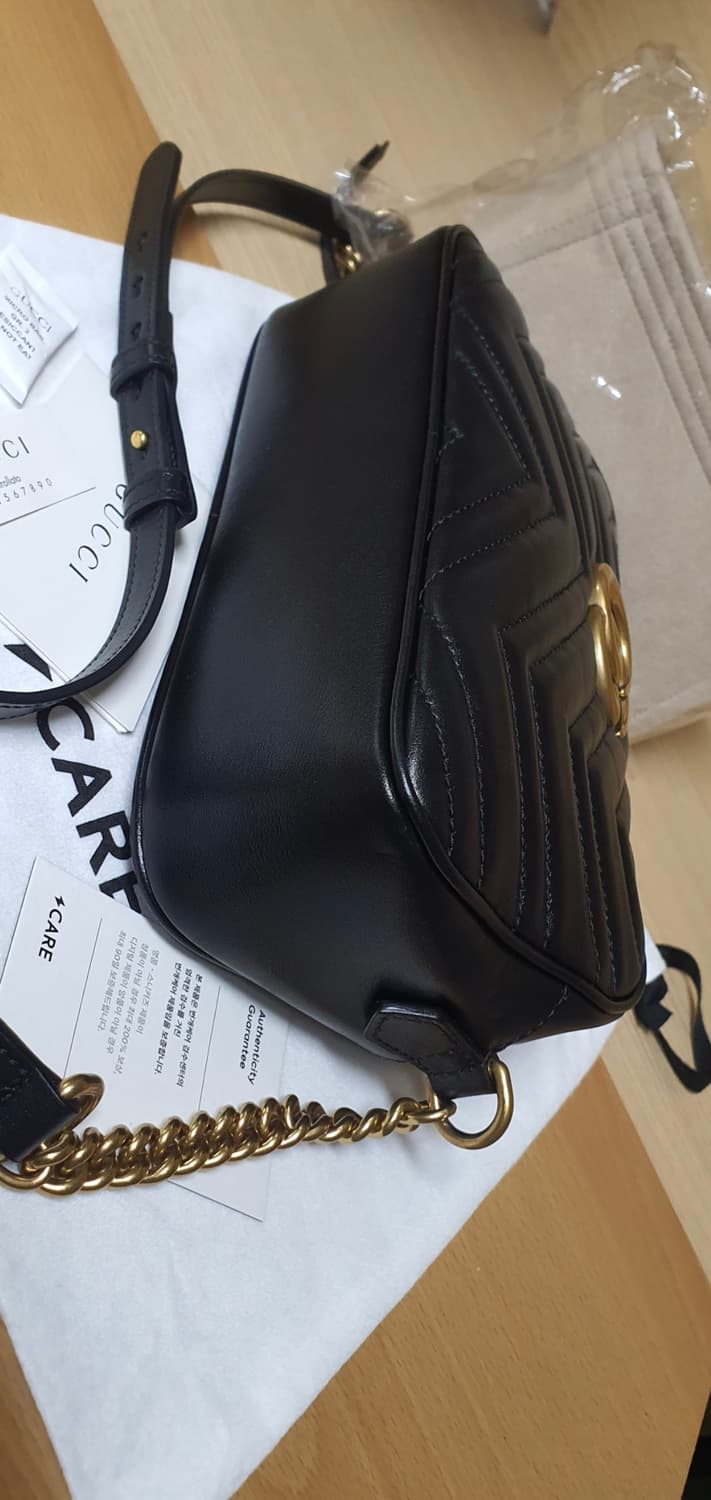 구찌 마틀라세 크로스/크로스백 스몰 새상품급 정품(감정서O) 상품이미지9