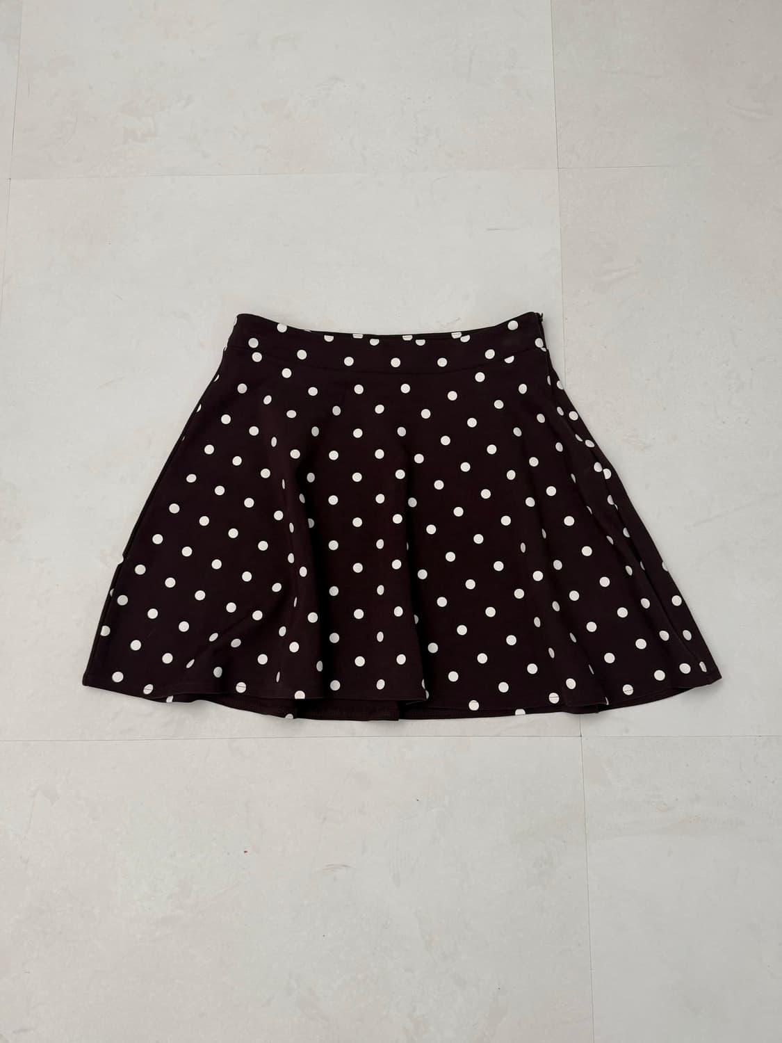 브라운 도트 플레어 스커트  상품이미지3