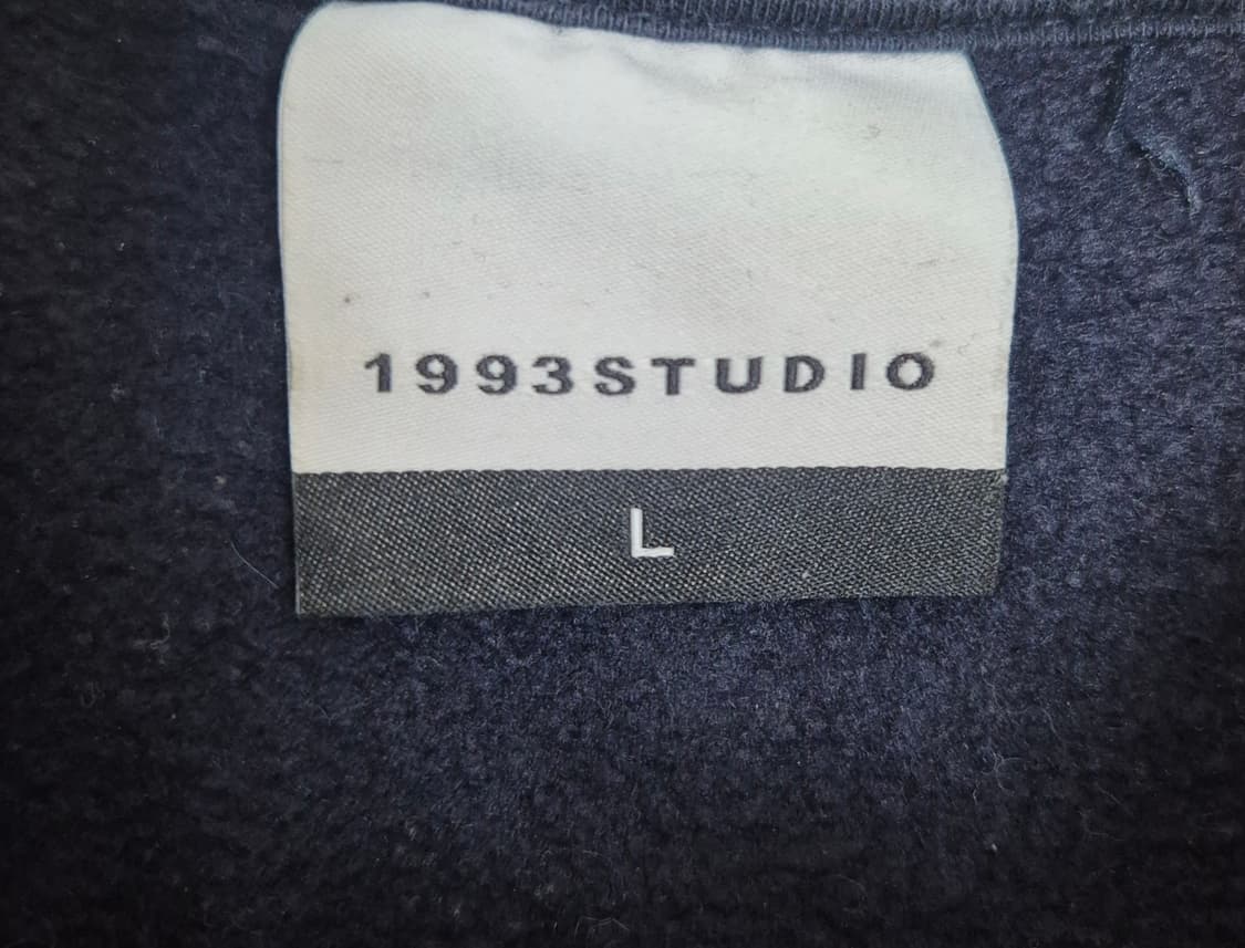 1993스튜디오 빅로고 맨투맨 상품이미지2