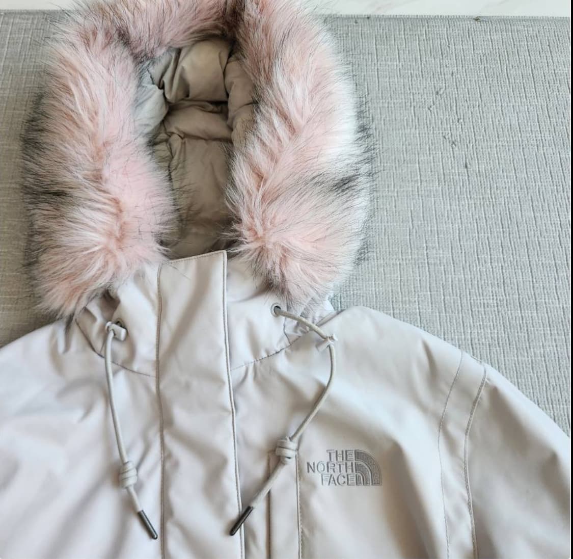 노스페이스 구스 다운패딩 상품이미지5