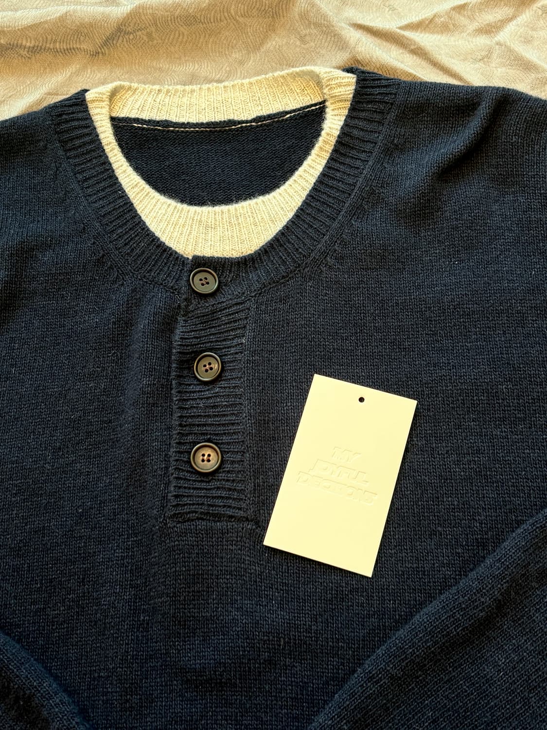 Mjd 콘트라스트 넥 캐시 크롭 니트(L) 상품이미지2