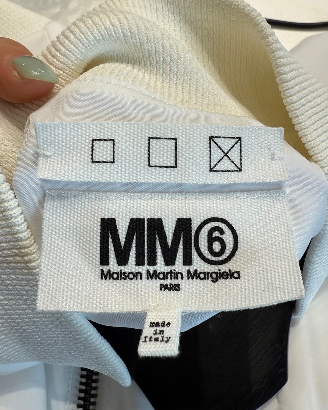 mm6 화이트 폴리에스터 슬리브리스 투웨이 자켓  상품이미지8