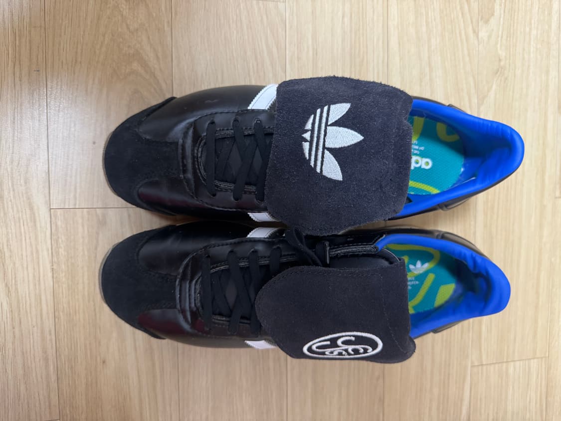 아디다스-예스아이씨 콜라보 신발 상품이미지1