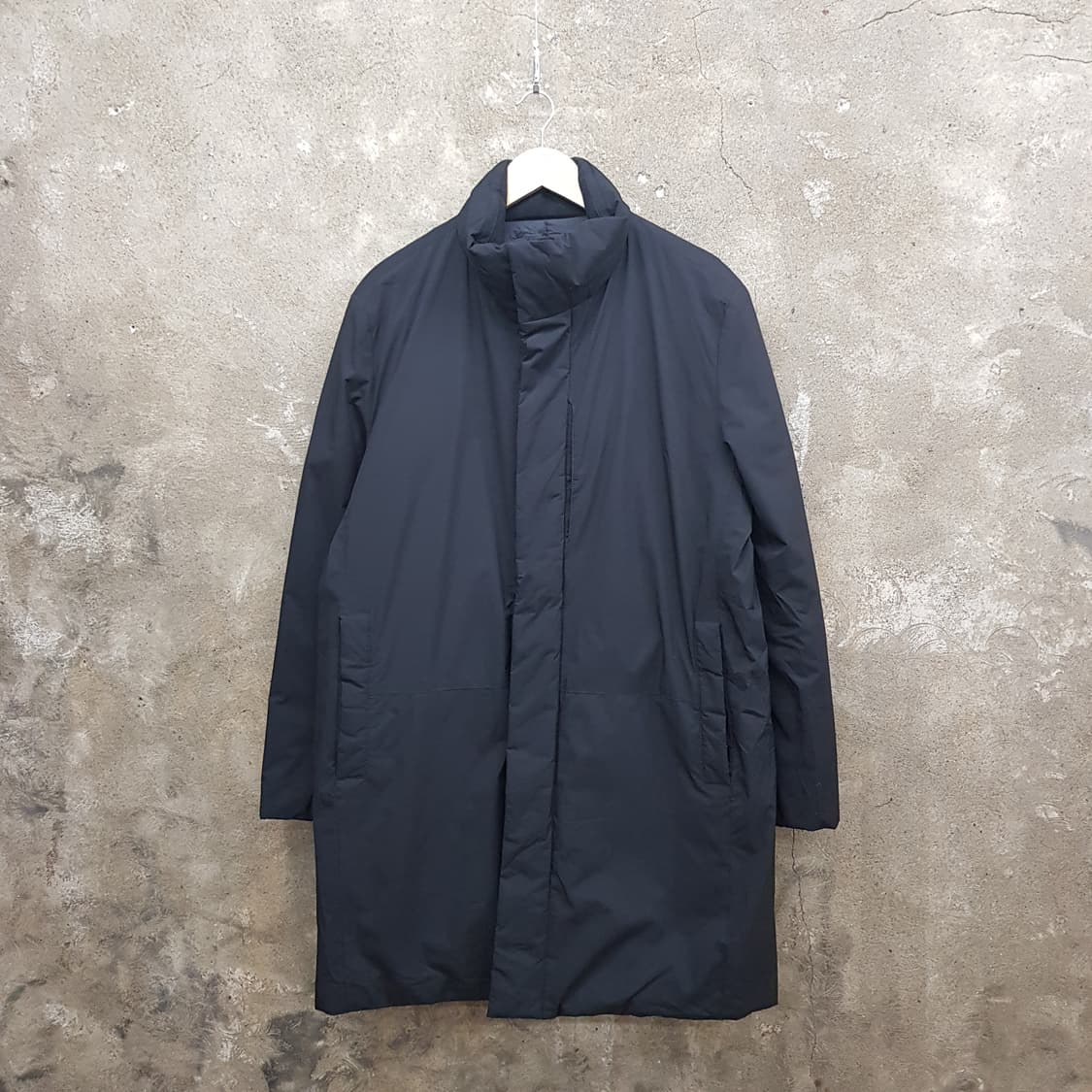 지오지아 다운 점퍼 롱 패딩 L 사이즈 상품이미지1