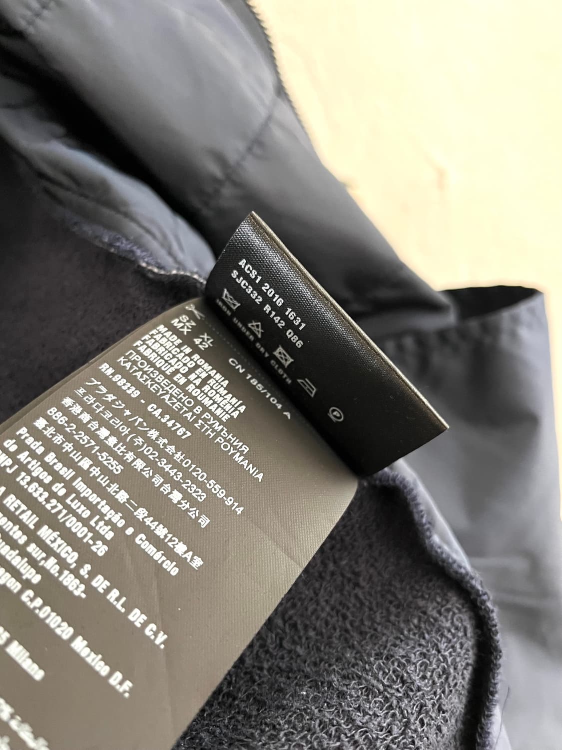 프라다 2016FW 패디드 후드 집업 상품이미지7