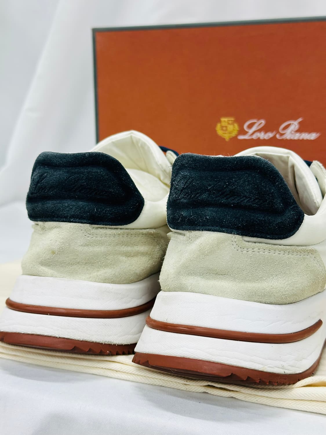 로로피아나 위켄드 워크 스니커즈 42 상품이미지5