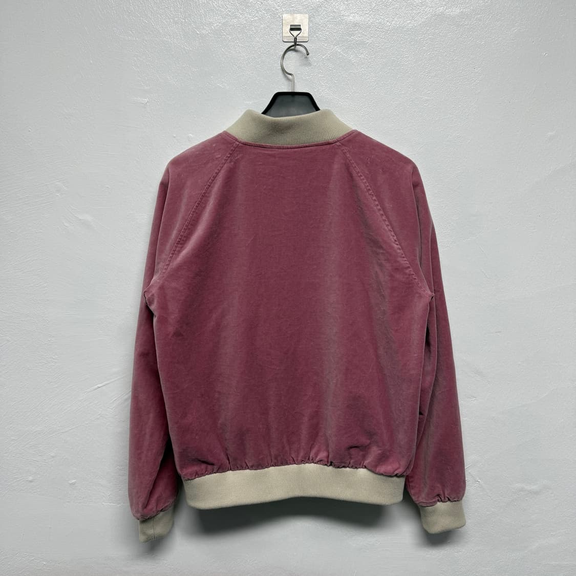 데빌 자수 벨벳 자켓 상품이미지2