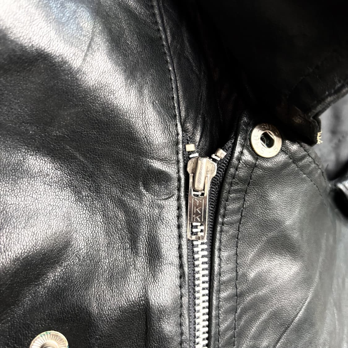 80's 프렌치 레더 바이커 자켓 상품이미지4