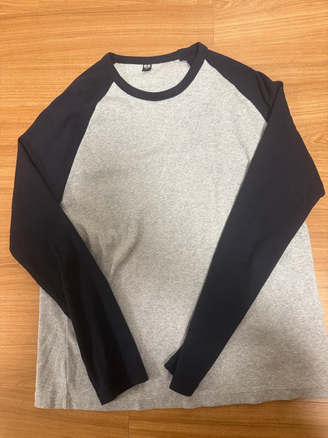 유니클로 소프트립 긴팔 티셔츠 나그랑 xl 네이비 상품이미지3