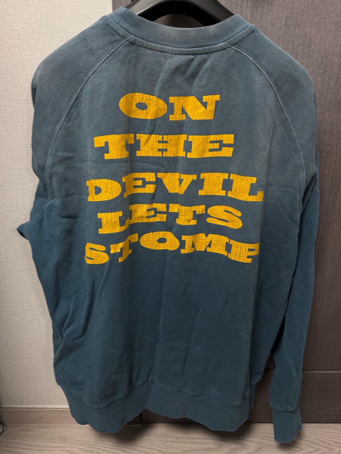 데우스엑스마키나 파비엔 맨투맨 M 상품이미지4