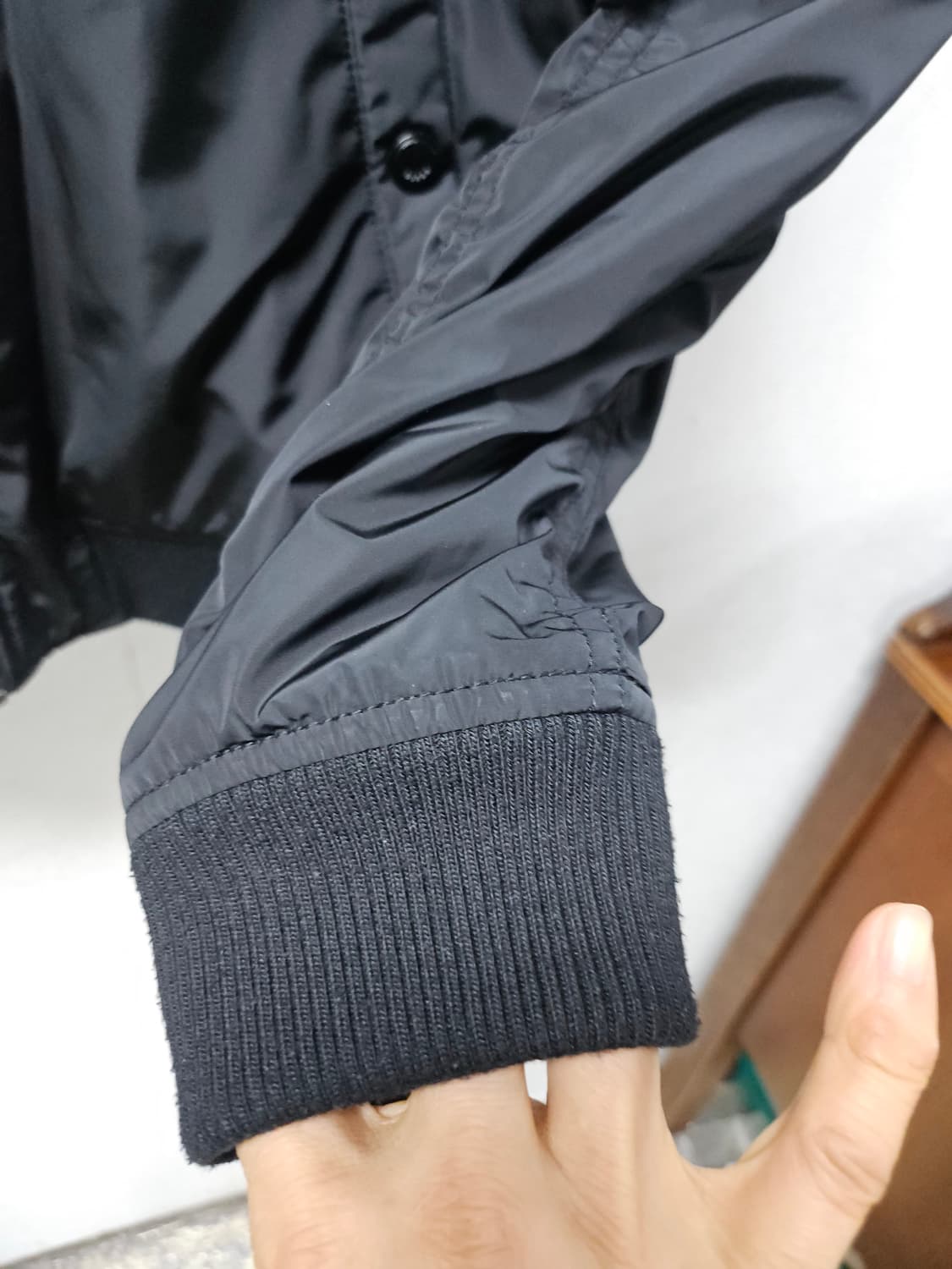 게스] 블랙 항공점퍼 블루종 봄버재킷 상품이미지6