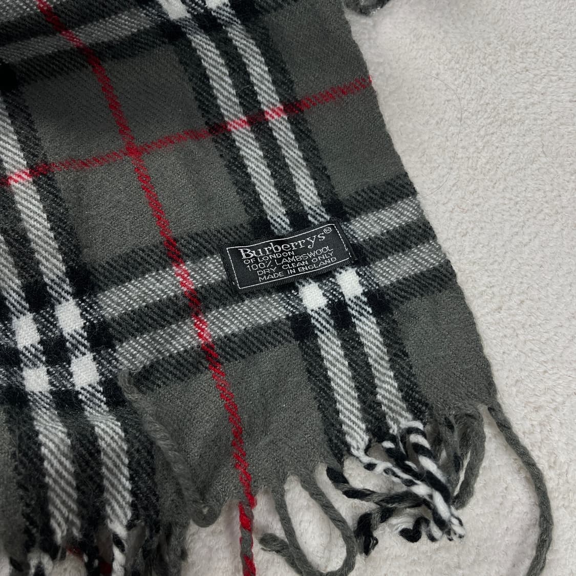 버버리 그레이 노바 체크 램스울 머플러 상품이미지3