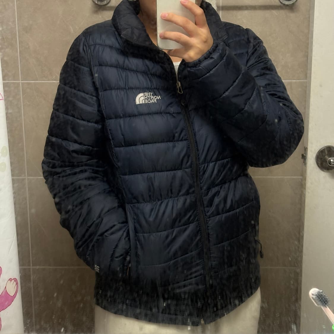 노스페이스 700 경량 패딩 (네이비 100) 상품이미지7