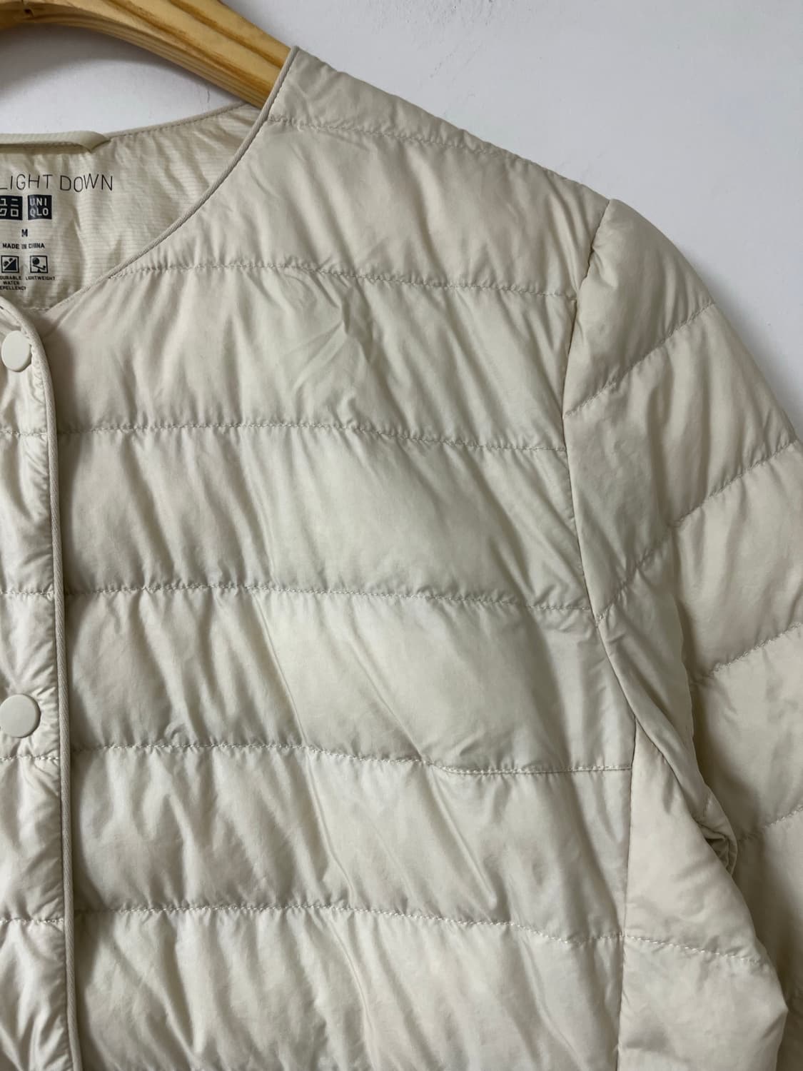 유니클로 경량 패딩 울트라 라이트 다운 상품이미지3