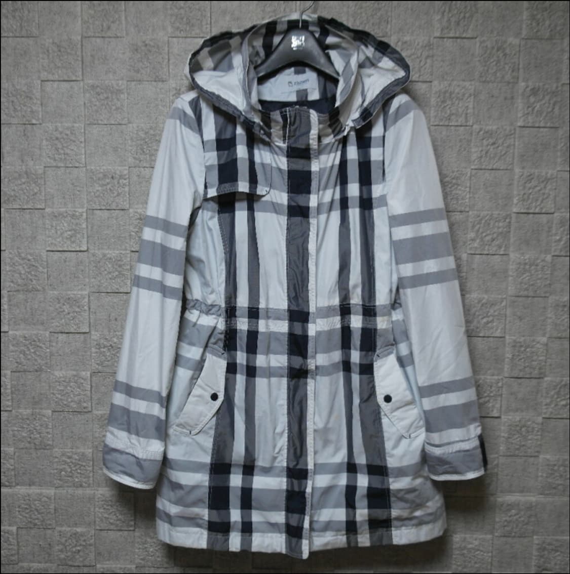 지센 체크 패턴 후드 바람막이 상품이미지1