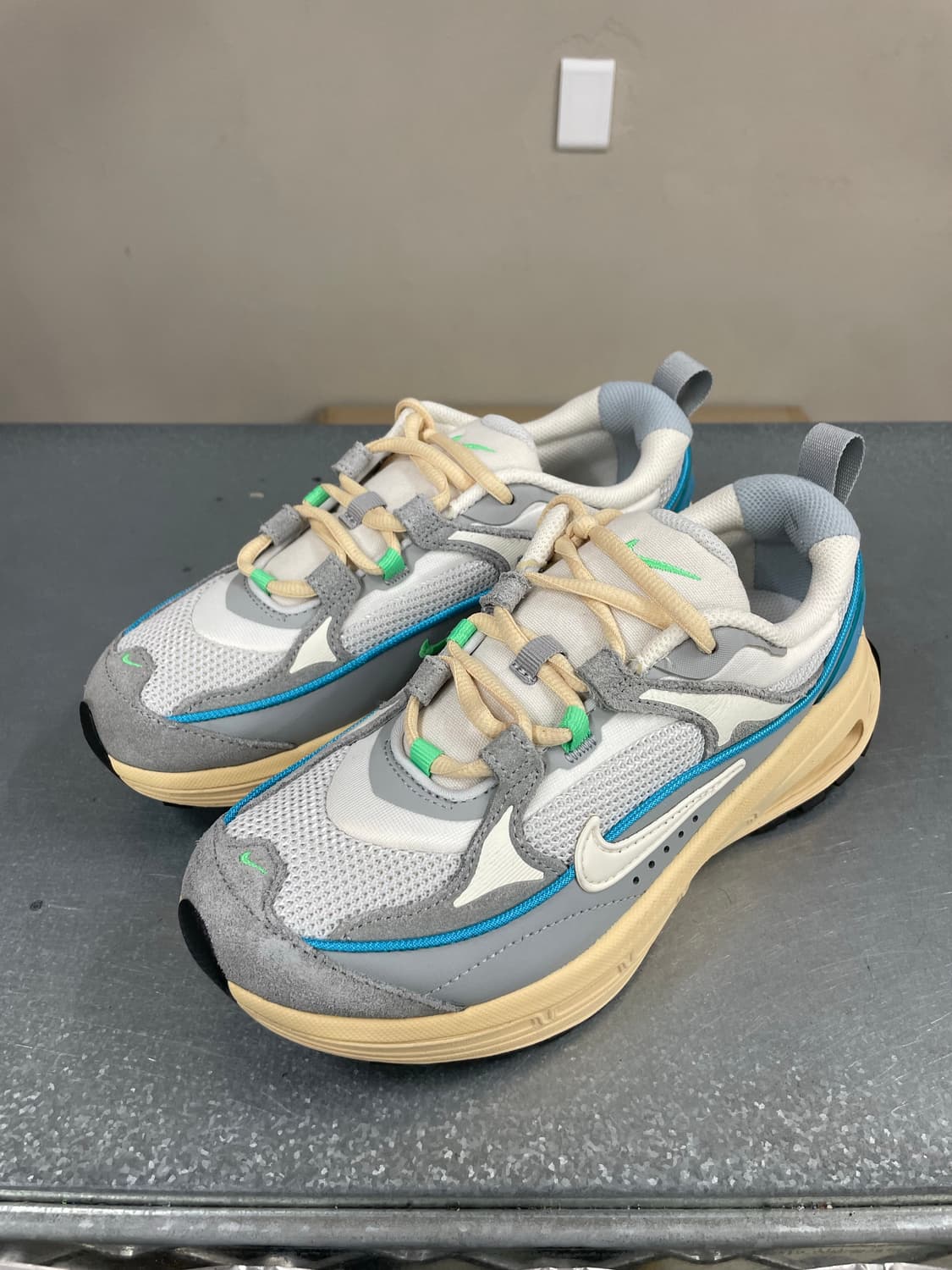 나이키 에어맥스 블리스 235(w) 상품이미지2