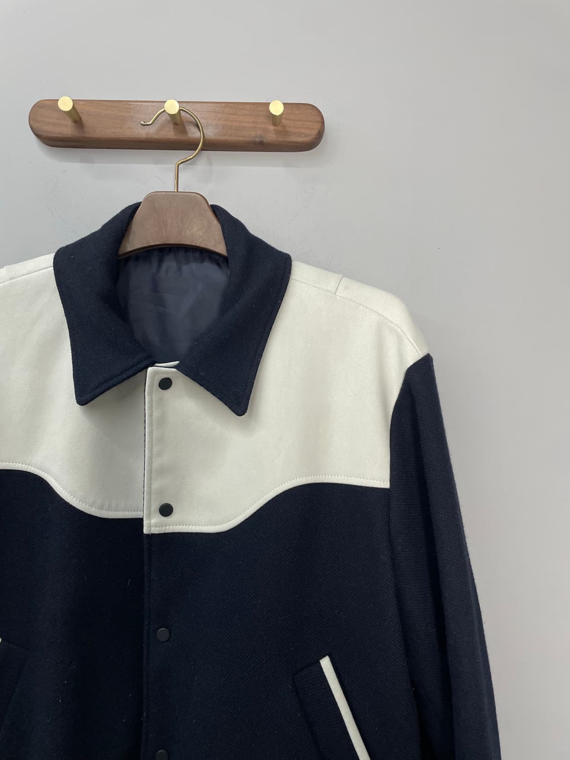 엘무드 웨이비 바시티 자켓 H1109 상품이미지3