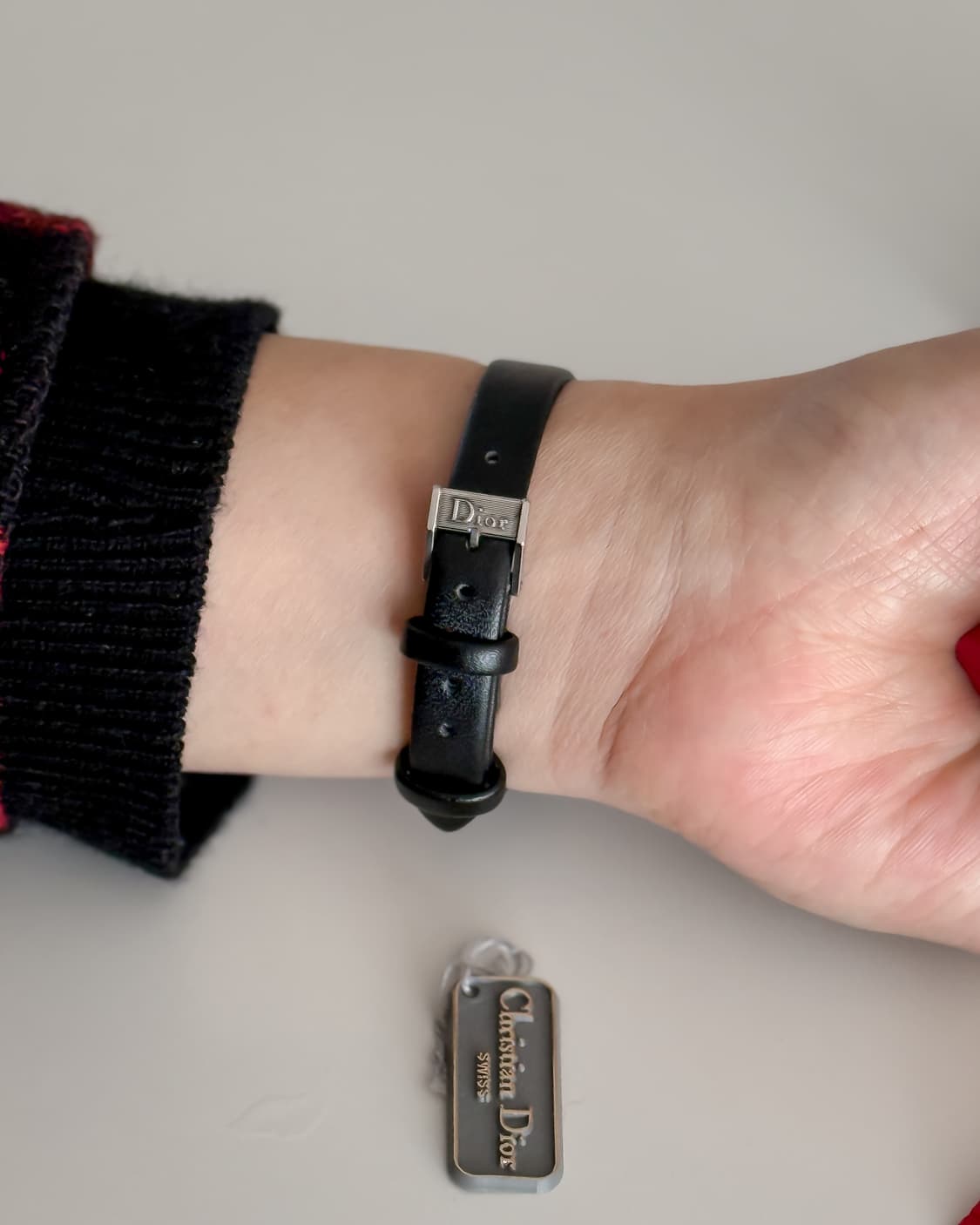 디올 X 부라바 와이어 프레임 수동 시계 상품이미지6