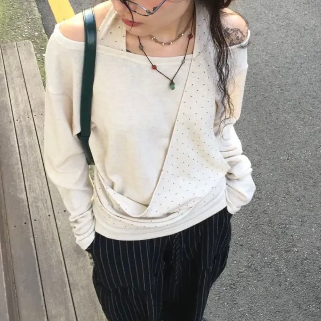 새상품) 모래하우스 코인 드레이프 니트 상품이미지1