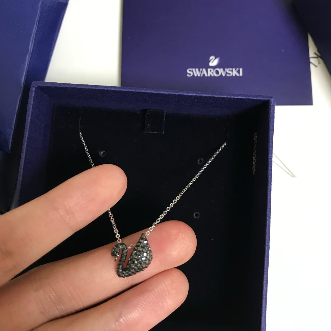 스와로브스키 목걸이 Iconic Swan Small 실버 상품이미지3