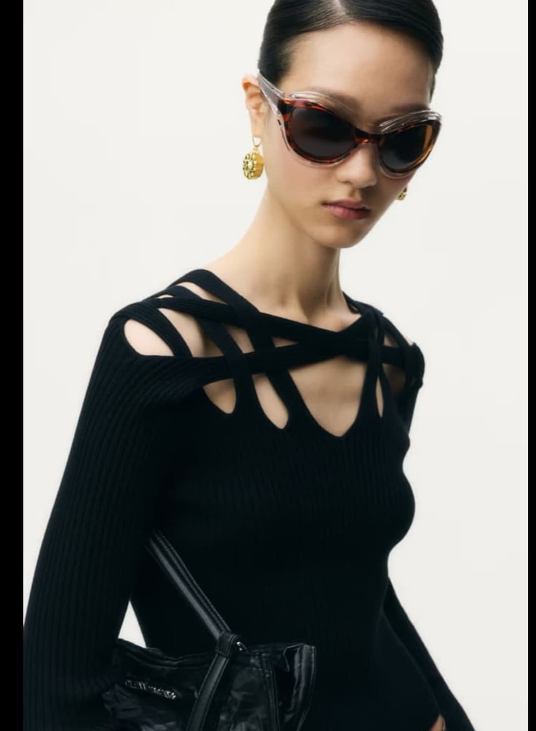 h&m 글렌마틴스 리브니트 컷아웃 탑 m size 상품이미지1