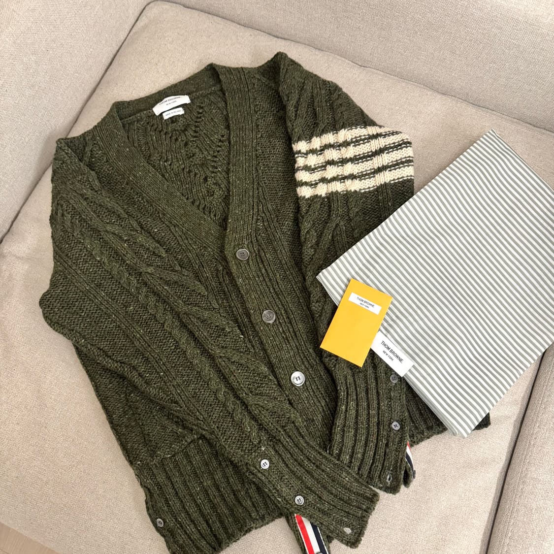 톰브라운 아란케이블 가디건 그린 상품이미지1