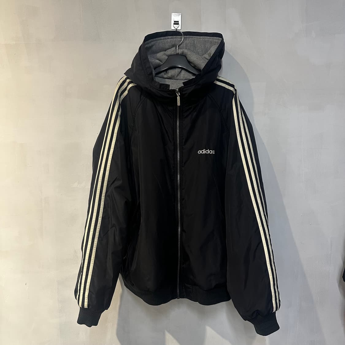 아디다스 리버시블 후드 패딩 점퍼 회색 그레이 상품이미지4