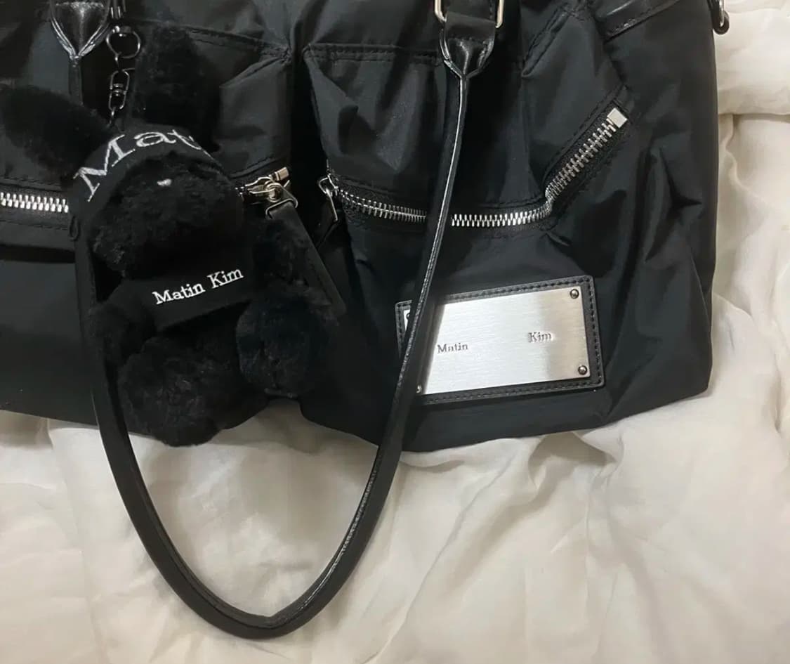 마뗑킴 스포티 카고 토트백 블랙 상품이미지2