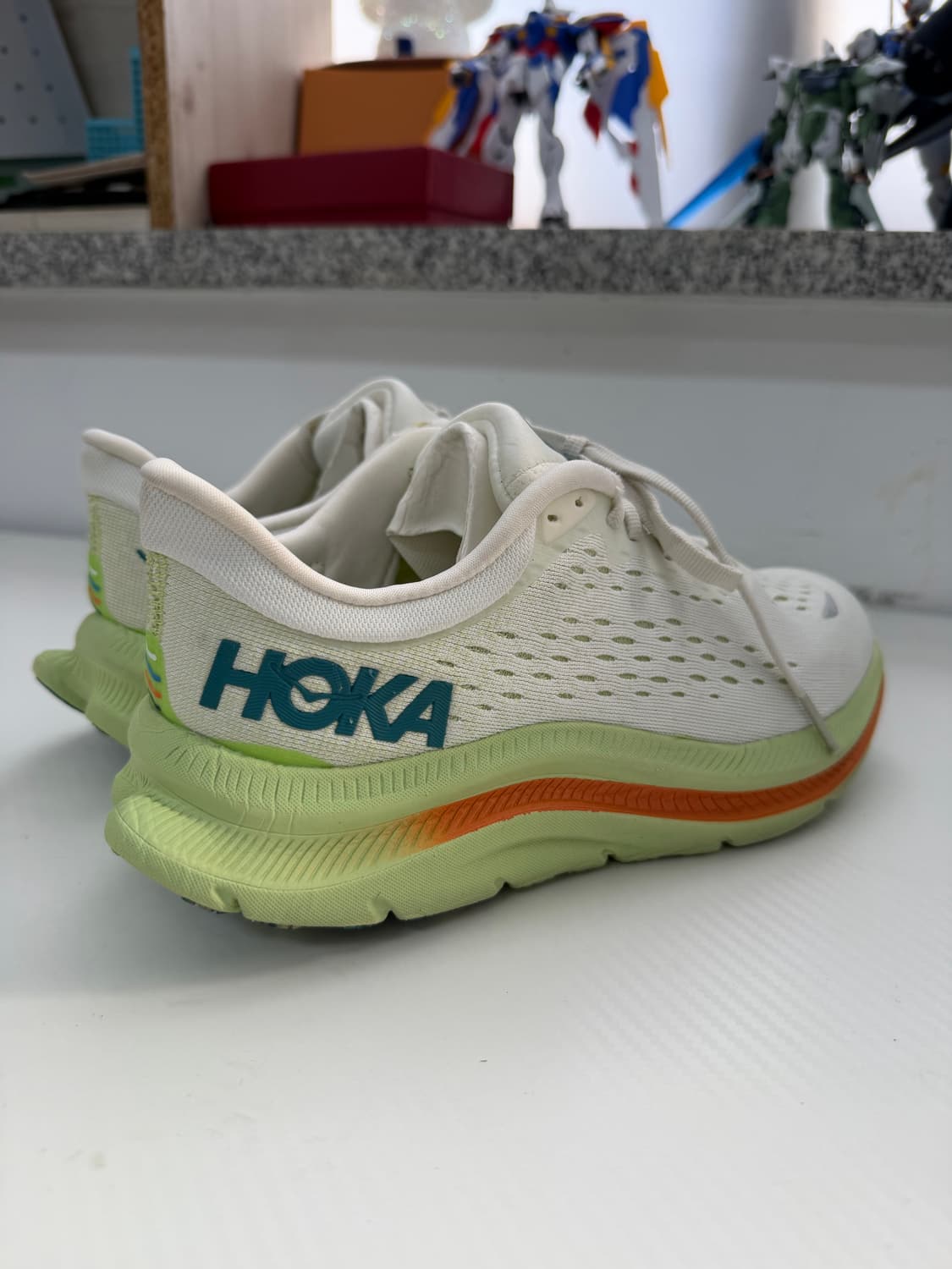 정품) 호카 카와나 화이트 운동화 230 상품이미지5