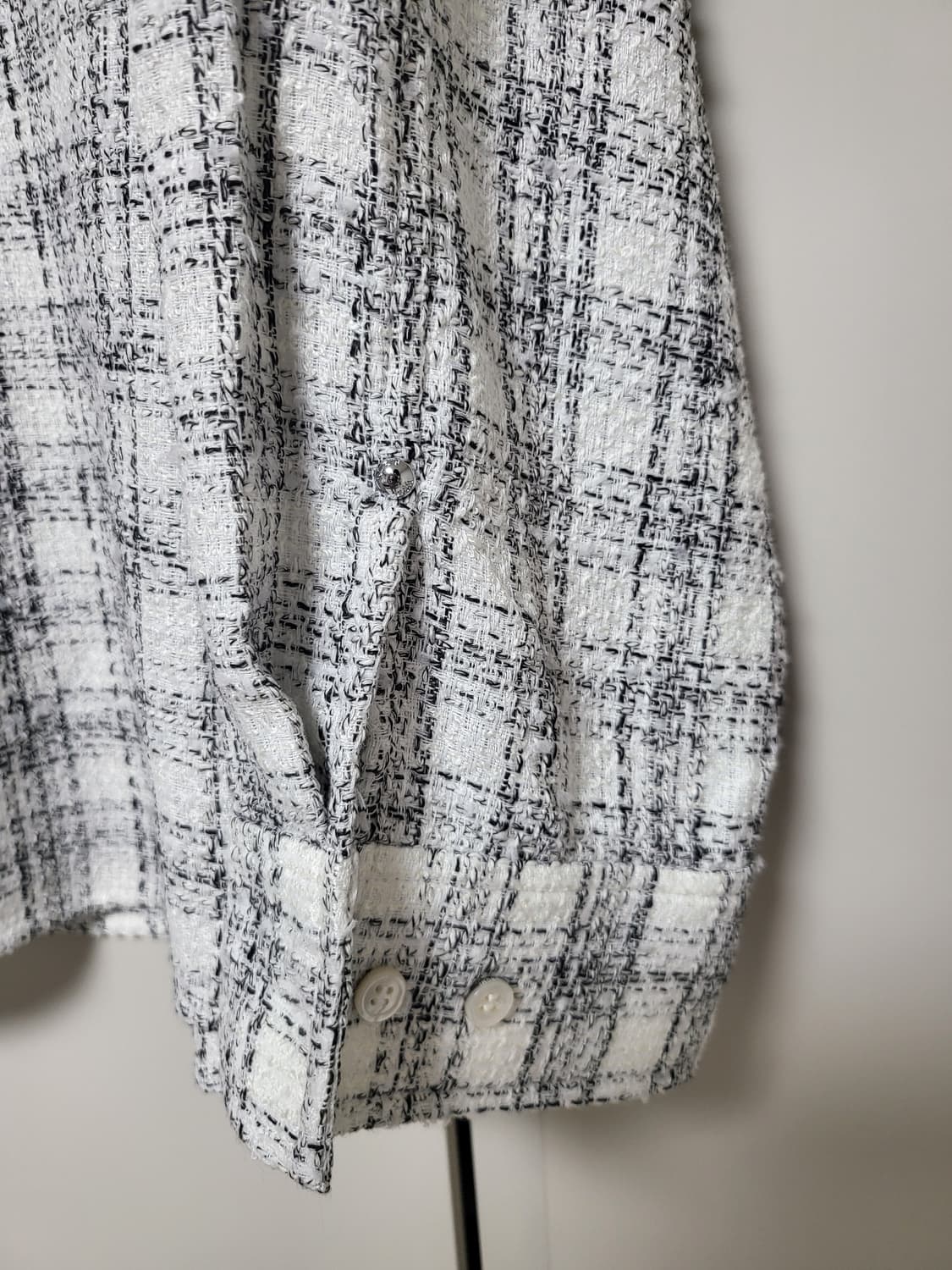 새상품) 우영미 트위드 체크 셔츠 화이트 상품이미지6